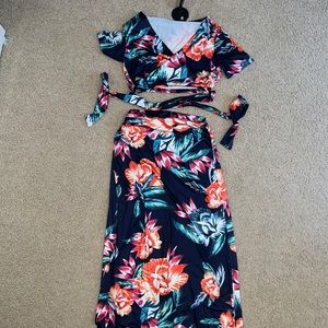 Womens 2 piece top + maxi skirt